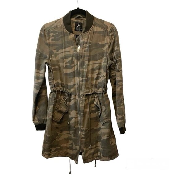 Atmosphere Camouflage Utility Jacket - Picture 1 of 8